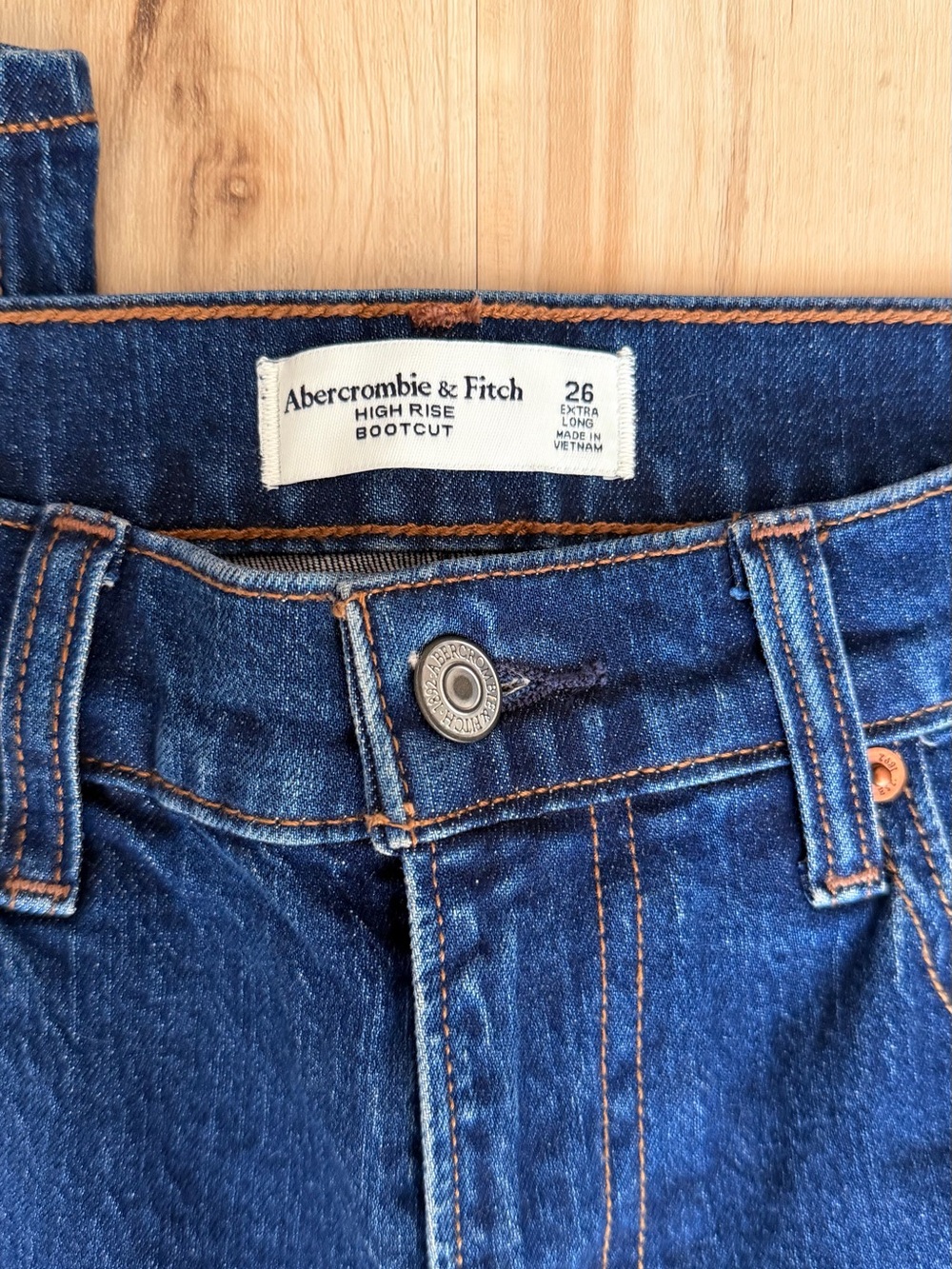 Abercrombie & Fitch High Rise Bootcut Jeans 26 Extra Long Dark Wash Cotton Denim - Picture 2 of 5